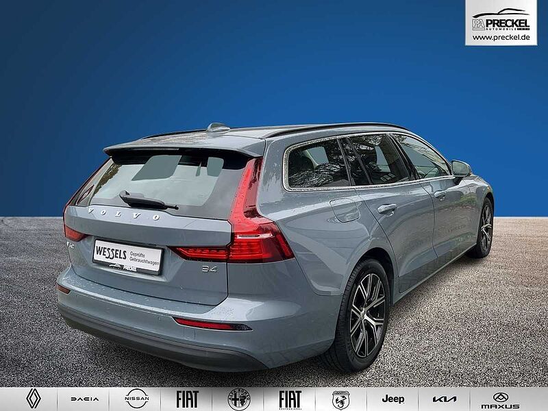 Volvo V60 Core B4 DKG / Navi