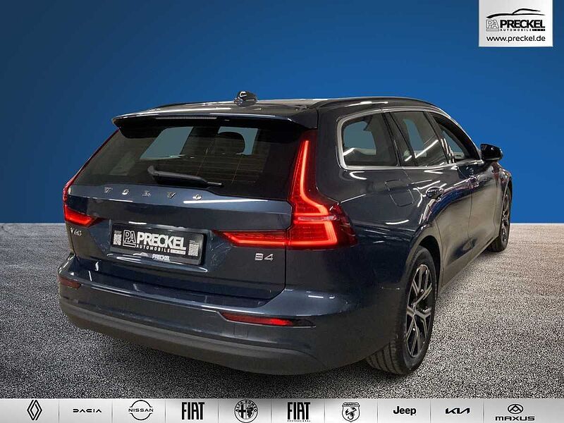 Volvo V60 Core B4 DKG / Navi