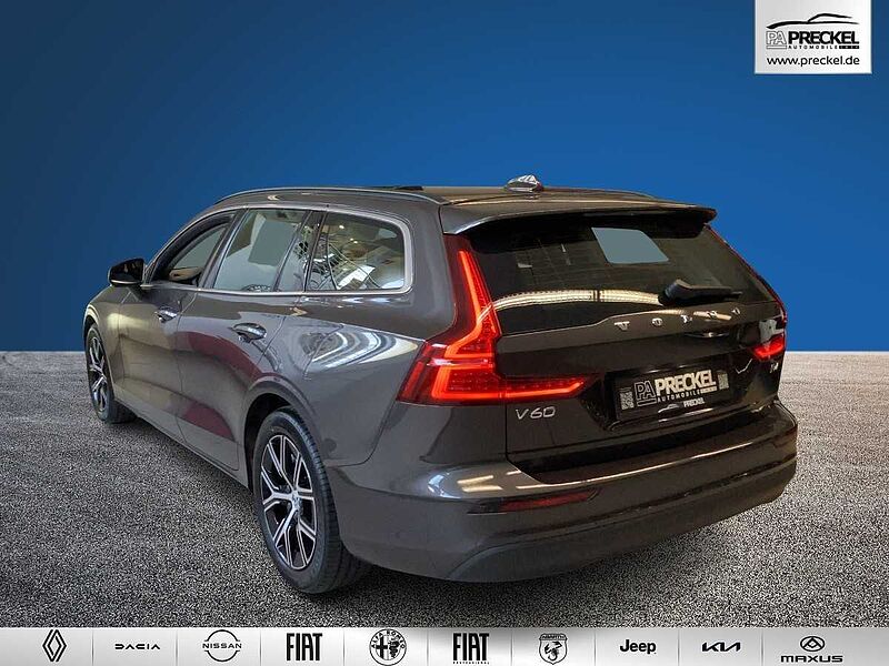 Volvo V60 Core B4 DKG / Navi